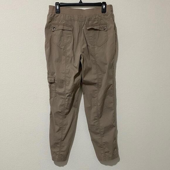 Women’s Leightweight Tan Cargo Pants Khaki - Picture 2 of 3